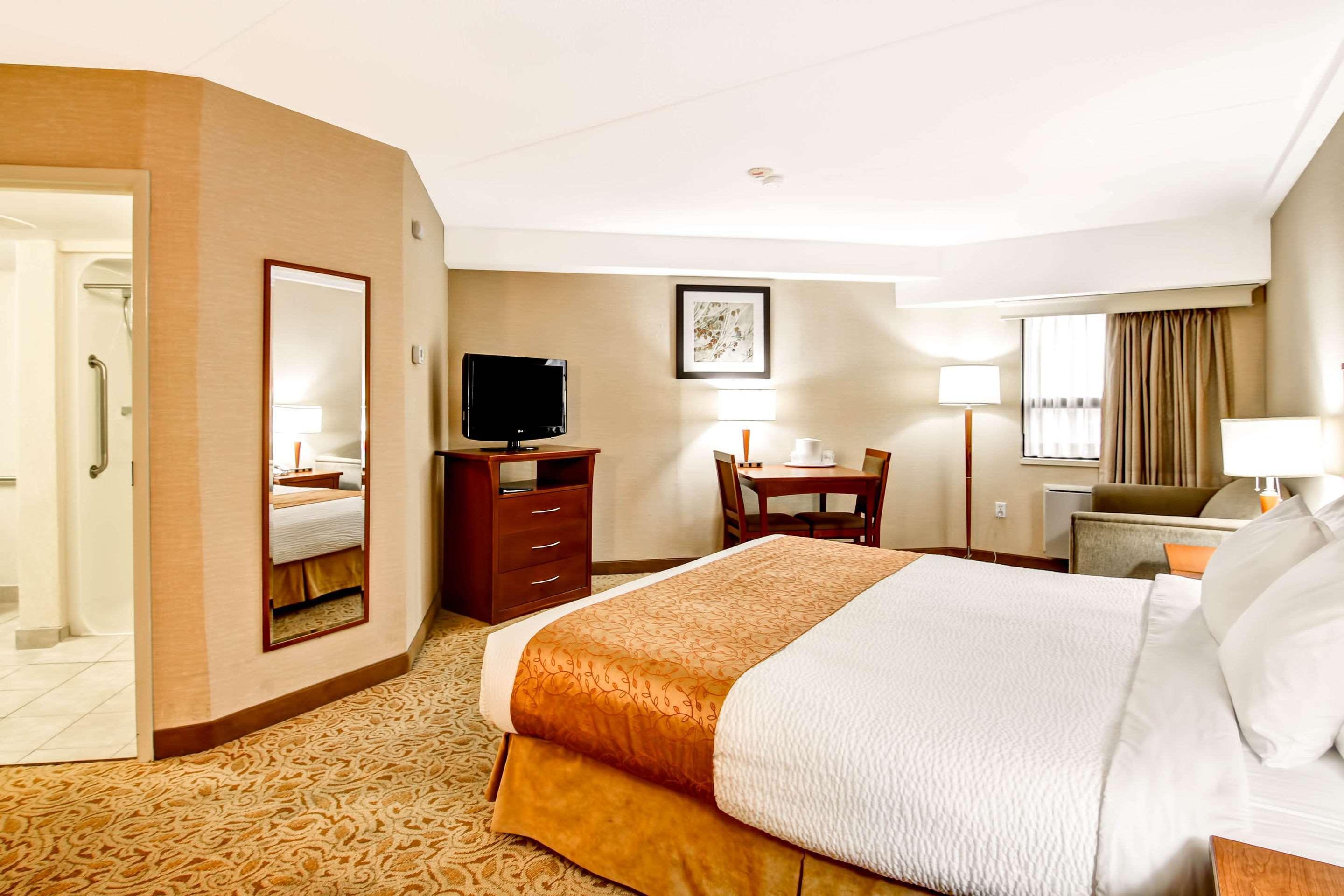 Quality Inn Китченер Экстерьер фото