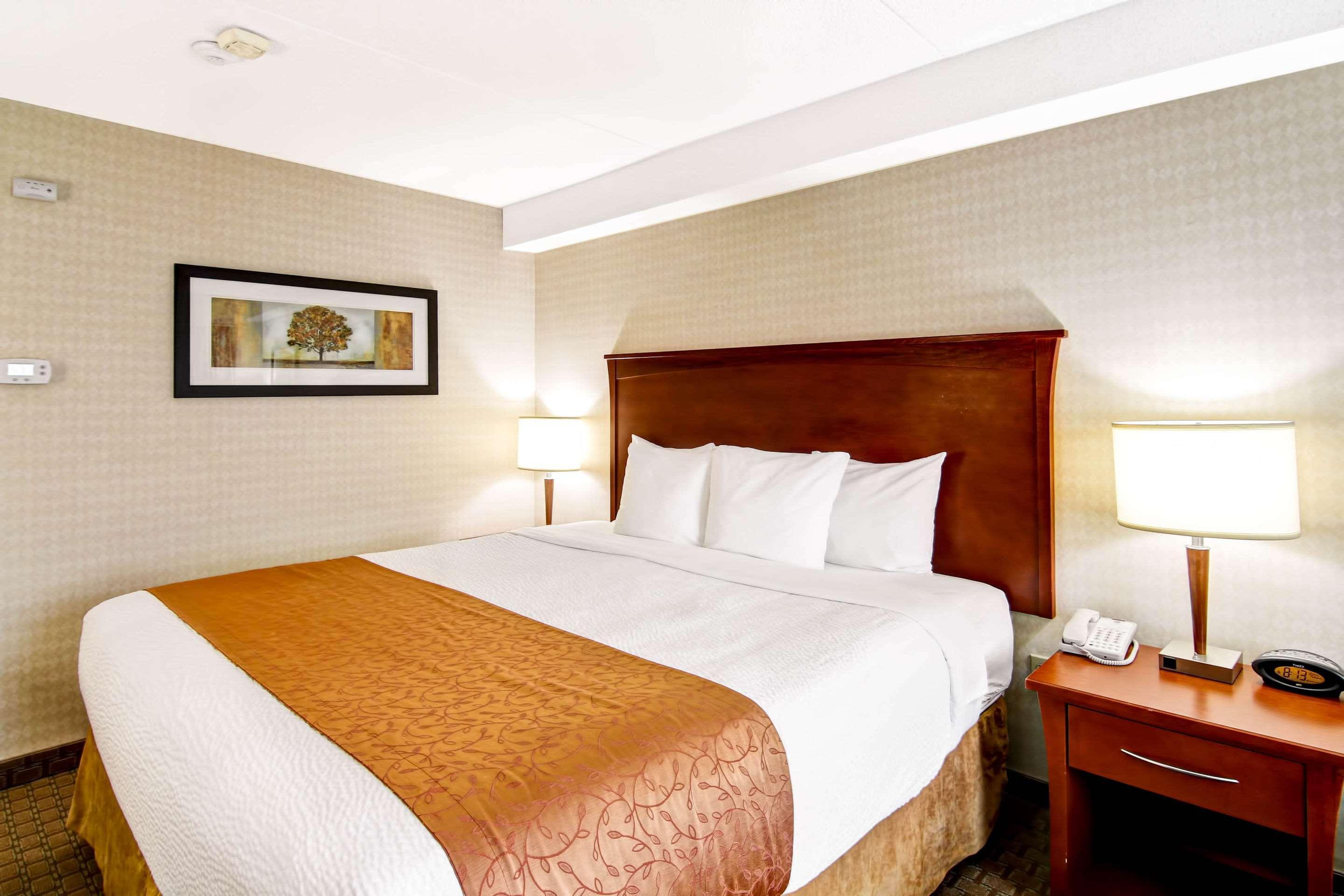 Quality Inn Китченер Экстерьер фото