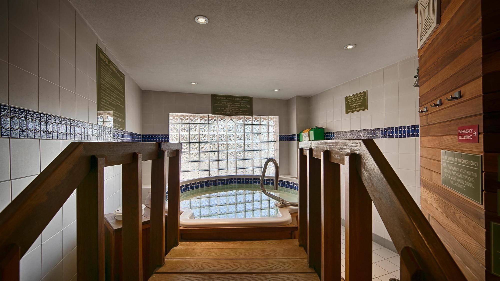 Quality Inn Китченер Экстерьер фото